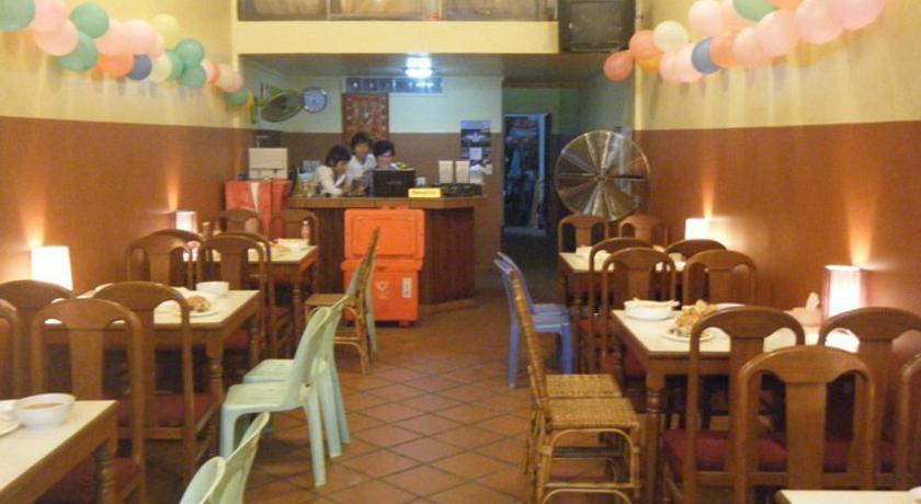 Malis Guesthouse & Restaurant Phnom Penh Zewnętrze zdjęcie